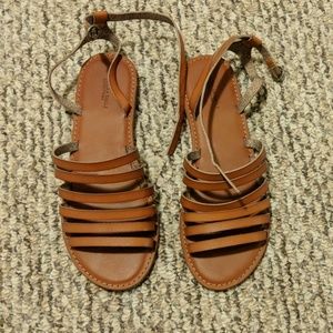American Eagle Sandals
